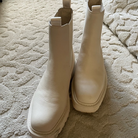 Sam Edelman's Laguna Chelsea Boot Sz 8 leather - Picture 4 of 6